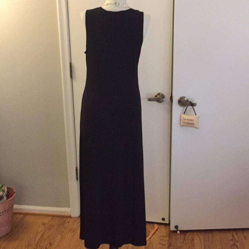 Stretchy black basic dress - Picture 2 of 2